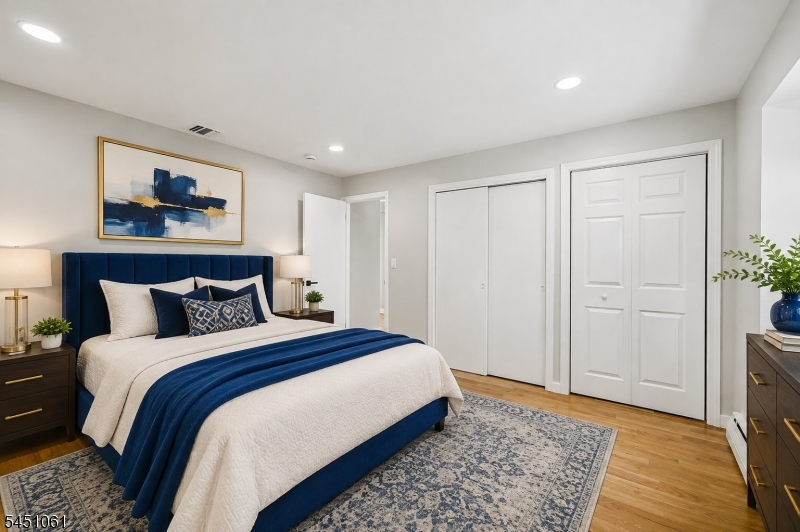 33 Lotz Ave