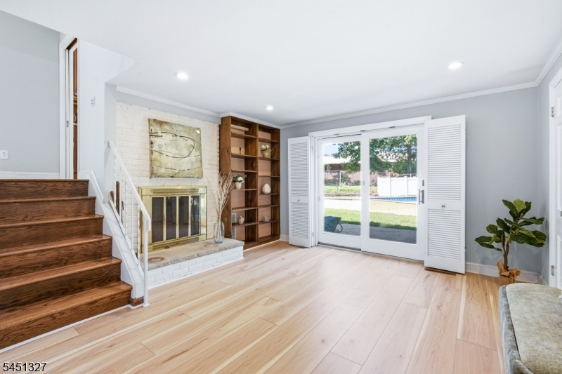12 Medford Rd