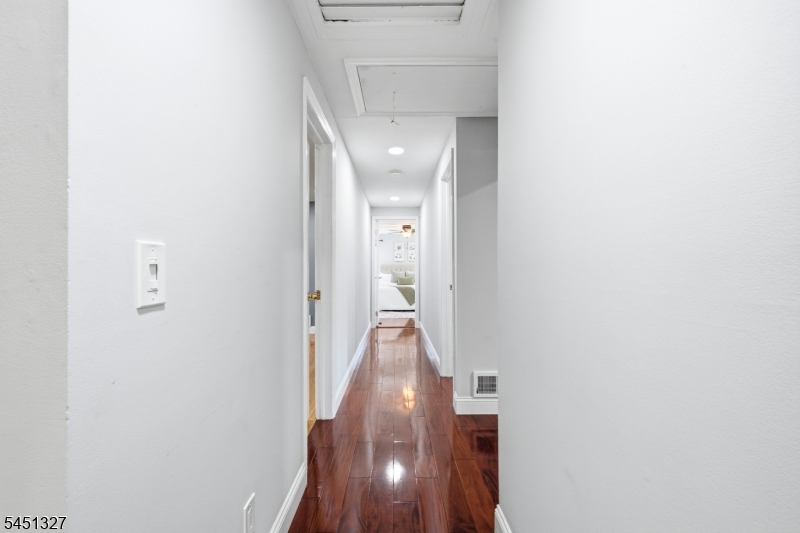 12 Medford Rd