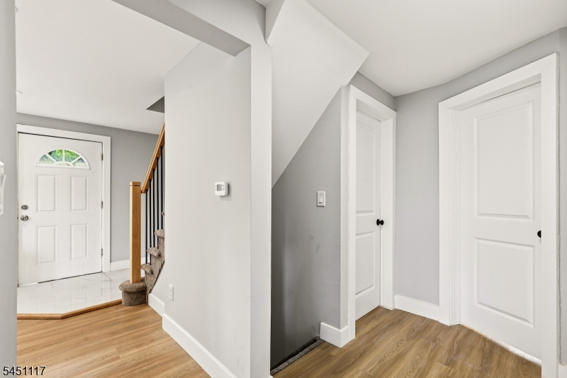 1 Lorelei Rd