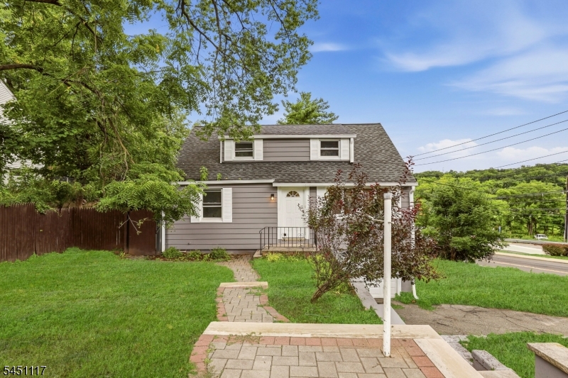 1 Lorelei Rd
