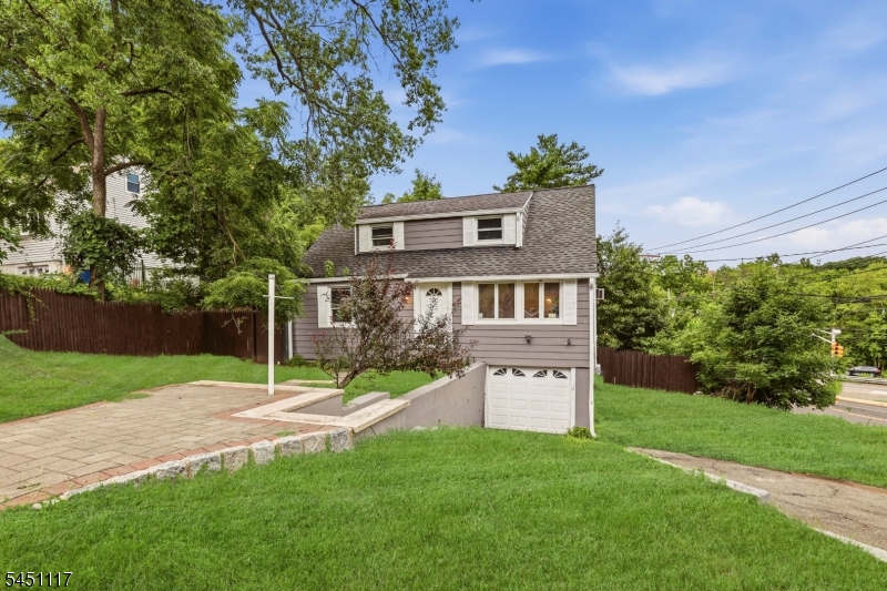 1 Lorelei Rd