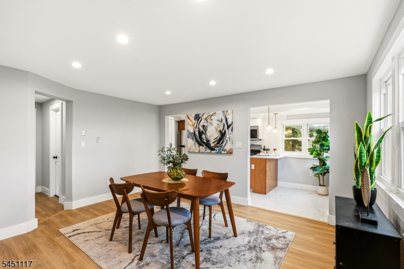 1 Lorelei Rd