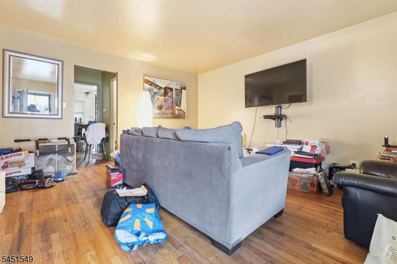 312 Stuyvesant Ave