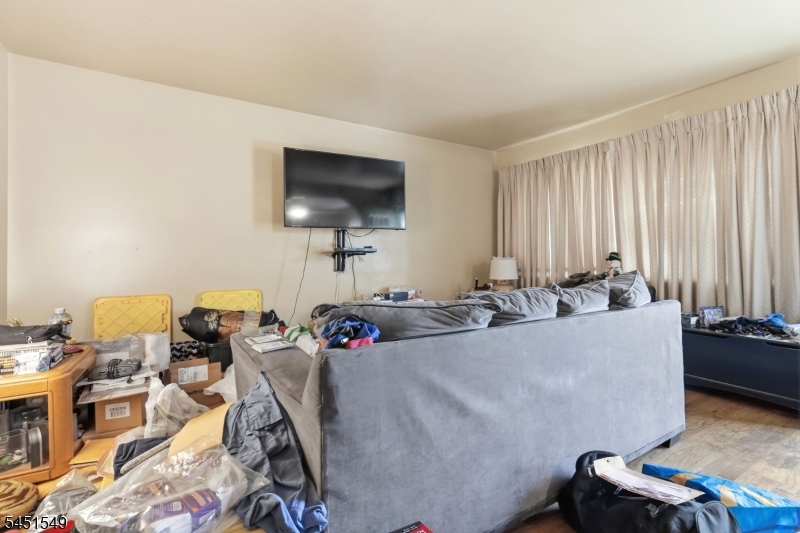 312 Stuyvesant Ave