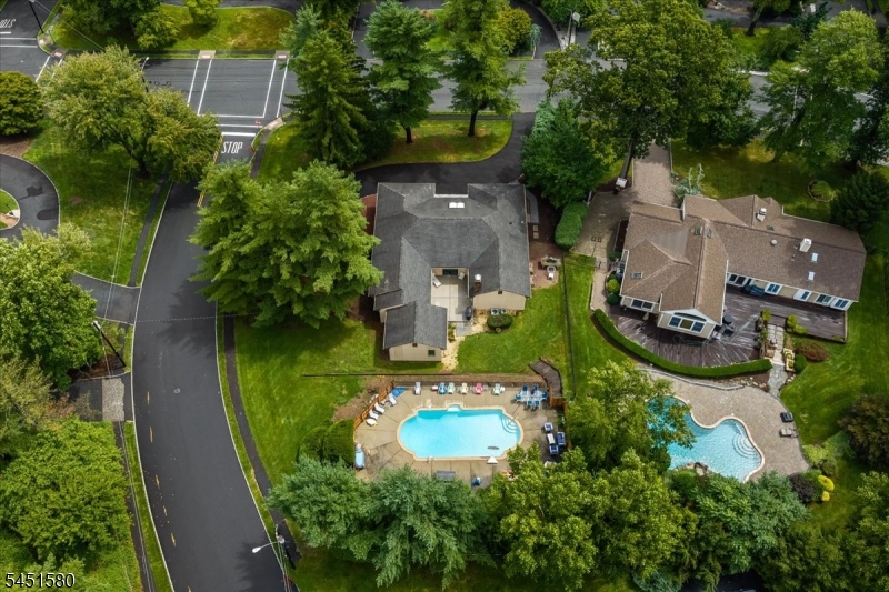 25 N Hillside Ave