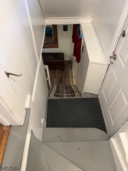 200 Lincoln Pl