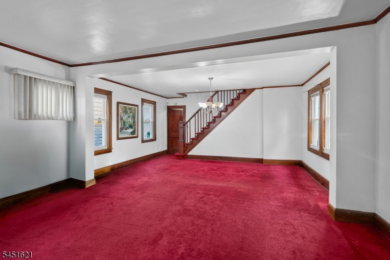 121 Schofield St