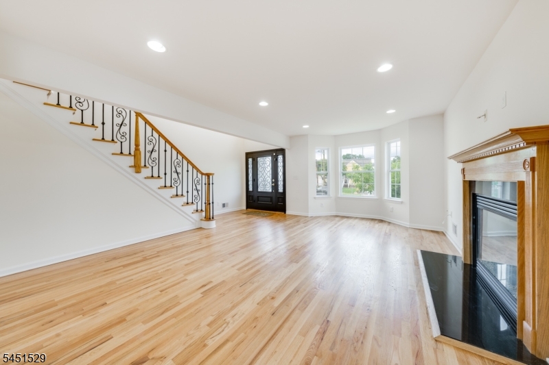 519 Fairview Ave