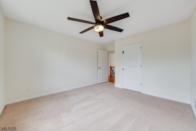 519 Fairview Ave