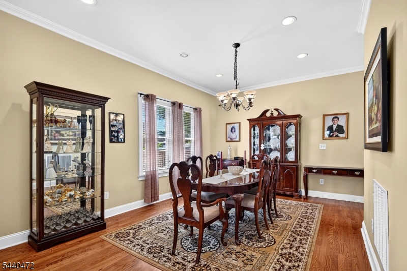 123 Gibson Blvd