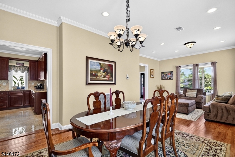 123 Gibson Blvd