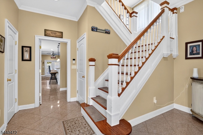 123 Gibson Blvd