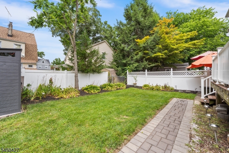 6 Enfield Ave