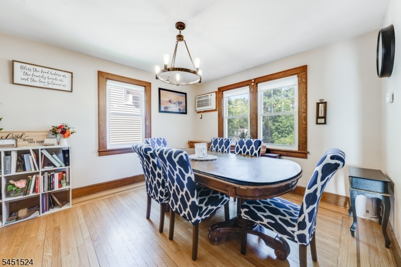1 Westview Ave