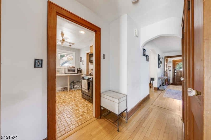 1 Westview Ave
