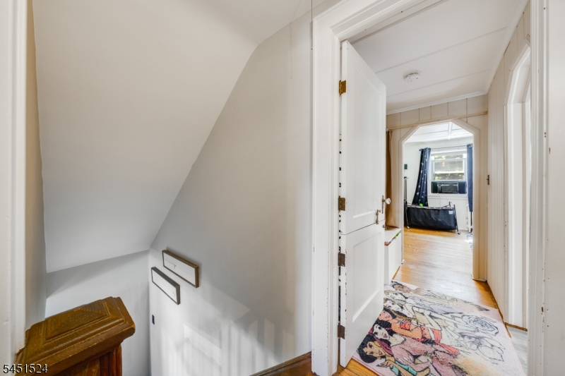 1 Westview Ave