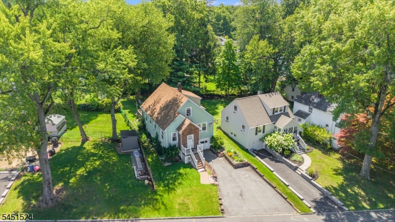1 Westview Ave