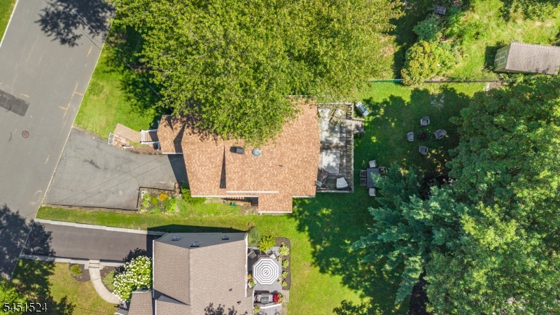 1 Westview Ave