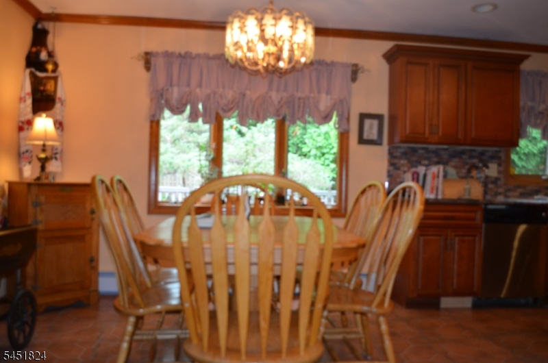 1 Glenbrook Ct