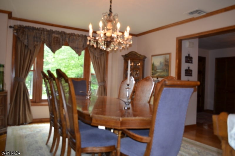 1 Glenbrook Ct