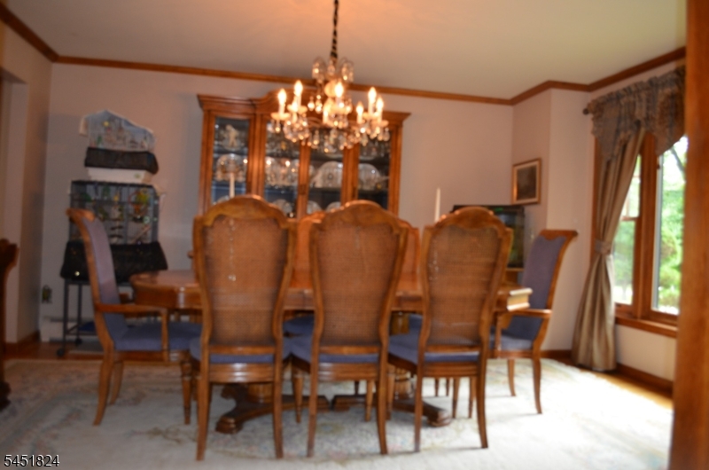 1 Glenbrook Ct
