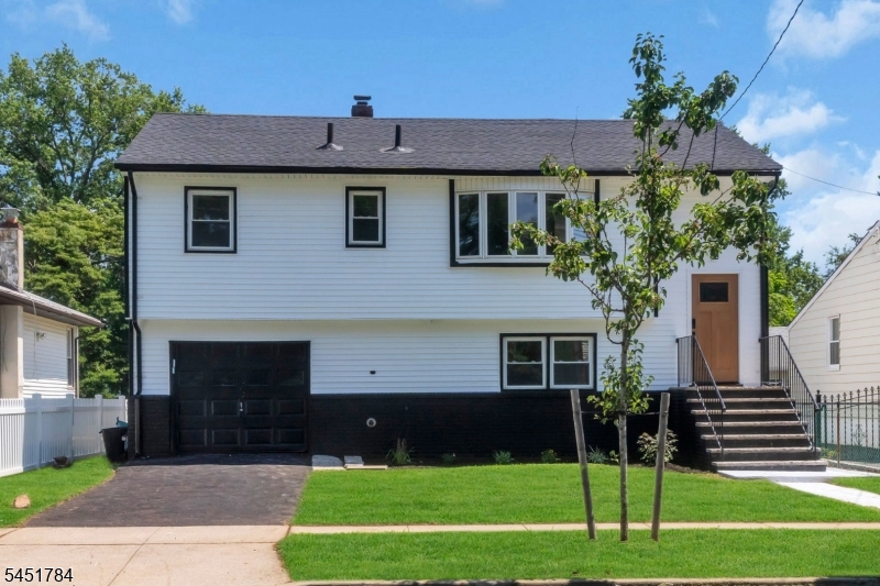 1307 Stockton St