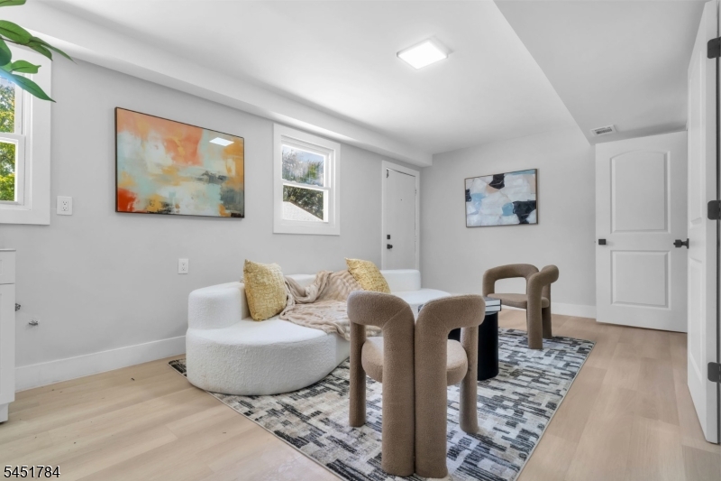 1307 Stockton St
