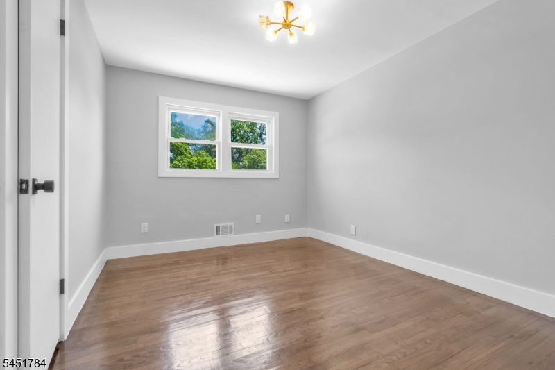 1307 Stockton St