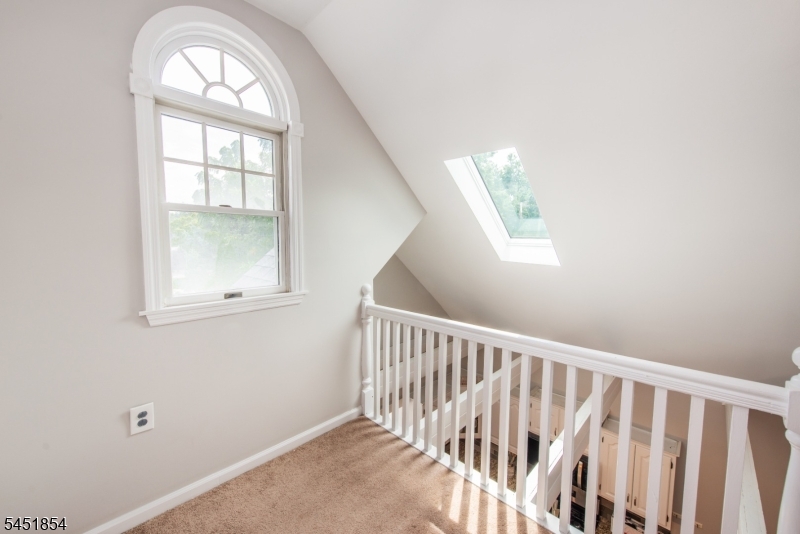 26 Dewey Ave