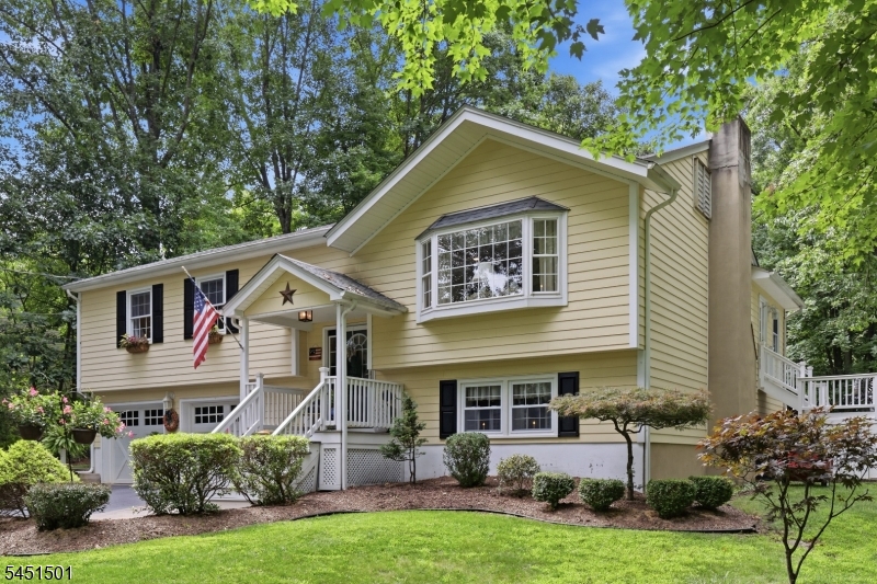 62 Lawrence Rd