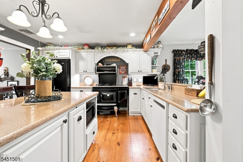 62 Lawrence Rd