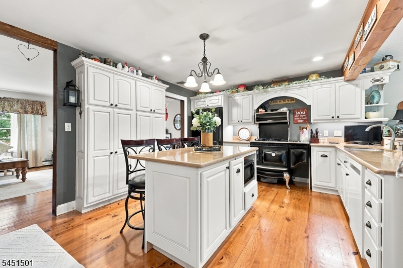 62 Lawrence Rd