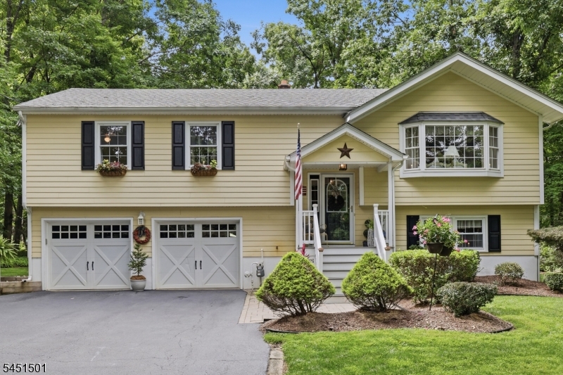62 Lawrence Rd