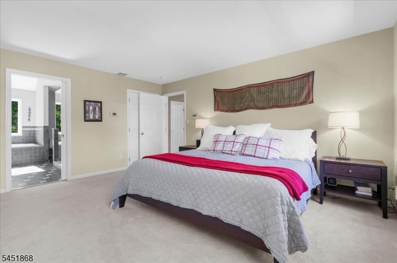 15 Austin Hill Rd