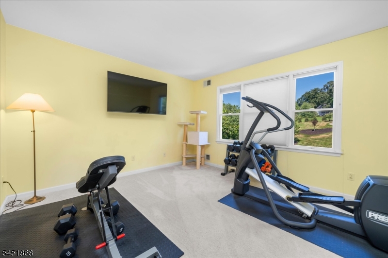 15 Austin Hill Rd