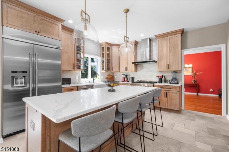 15 Austin Hill Rd