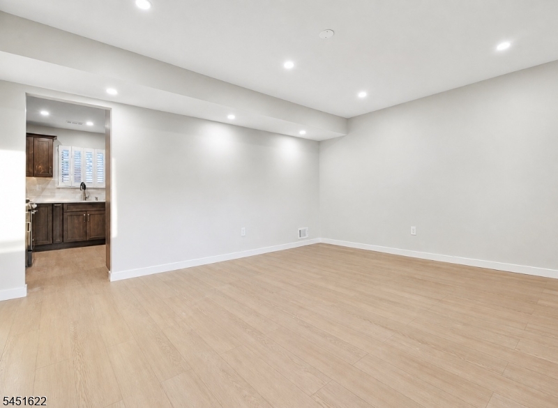 13 Patton Dr