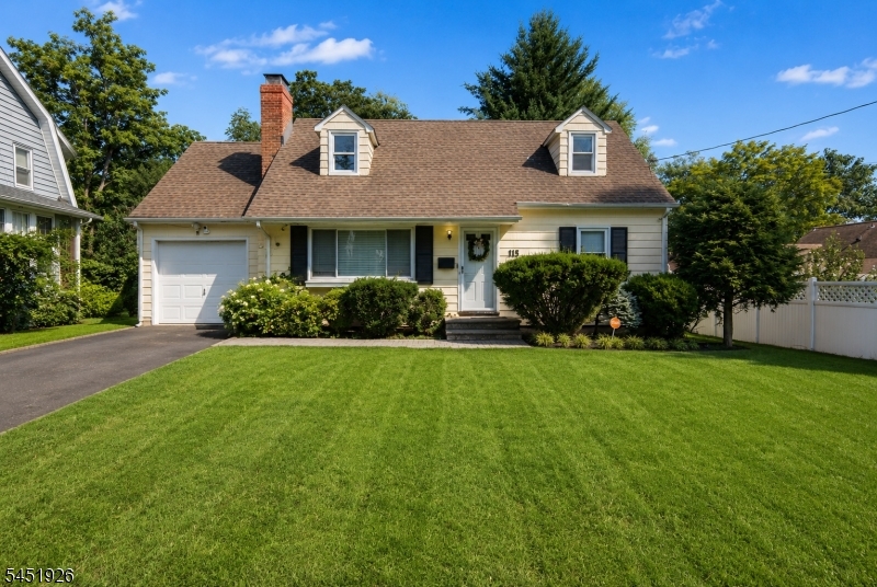 115 Willow Ave
