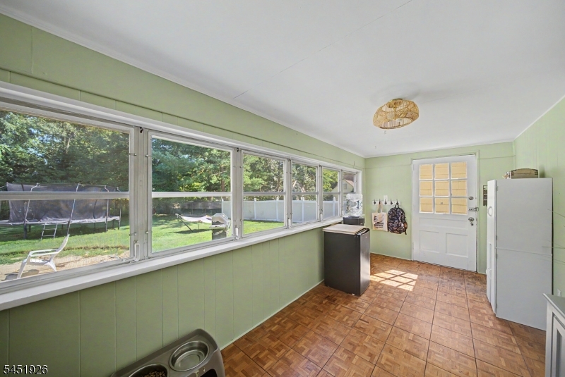 115 Willow Ave