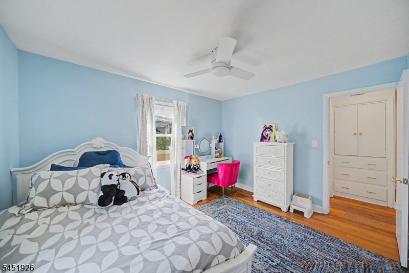 115 Willow Ave