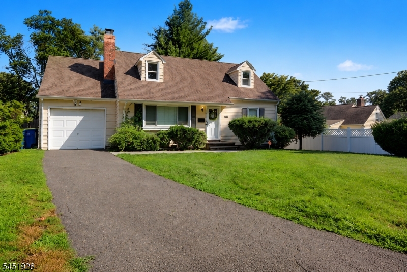 115 Willow Ave