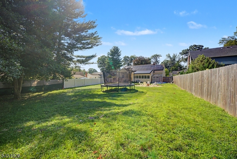 115 Willow Ave