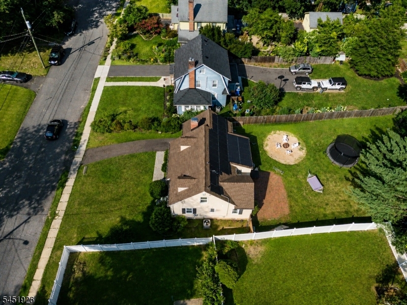 115 Willow Ave