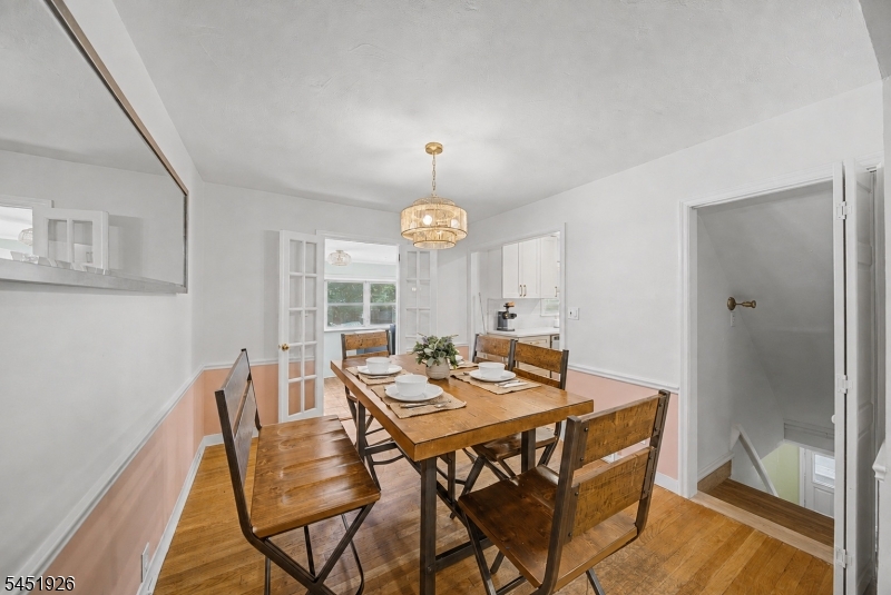 115 Willow Ave