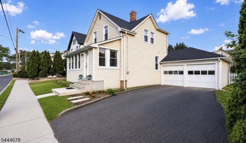 56 Bergen Ave