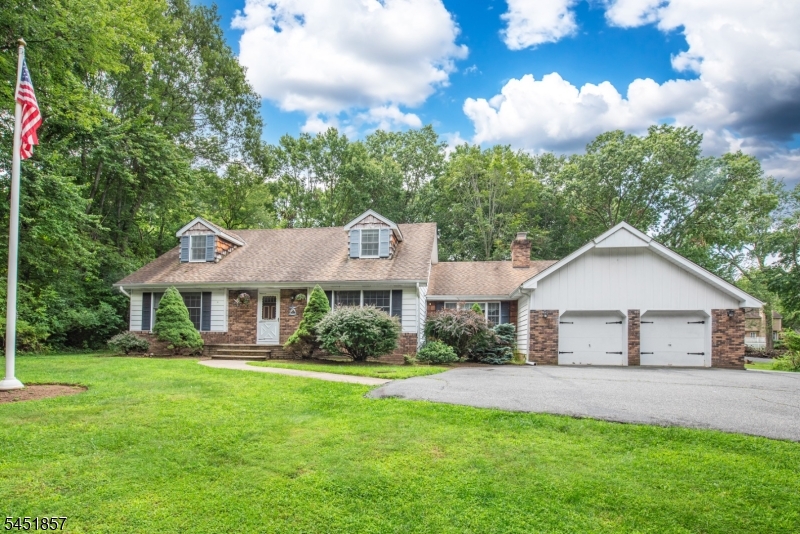 28 Church Rd