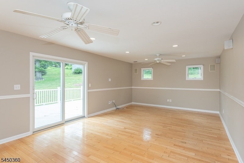 345 Bowden Rd