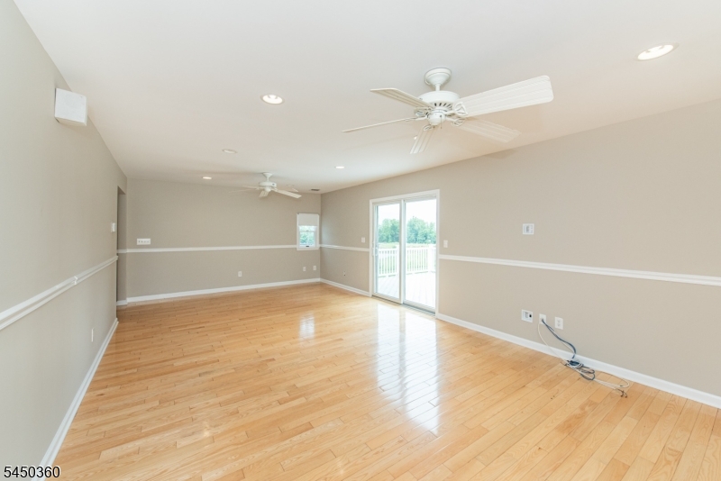 345 Bowden Rd