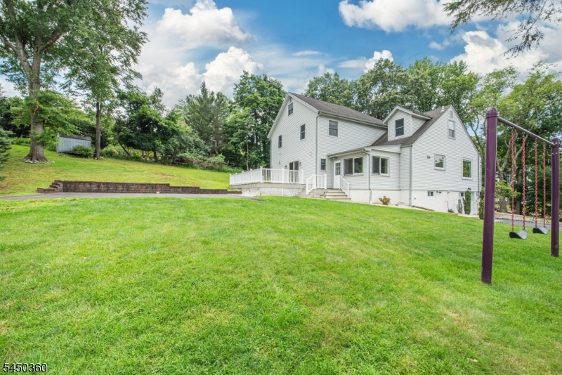 345 Bowden Rd